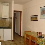 Isola Cisanello Ξενοδοχείο με διαμερίσματα