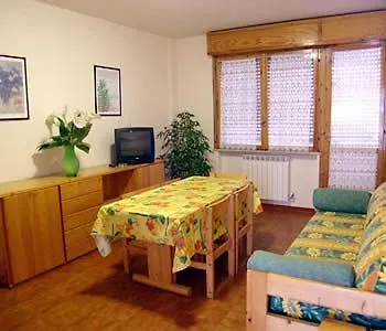 Isola Cisanello Apartmanhotel