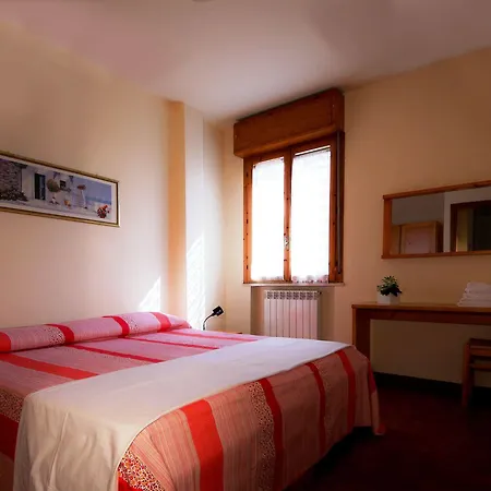 Isola Cisanello Apartmanhotel