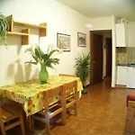 Aparthotel Isola Cisanello 3*
